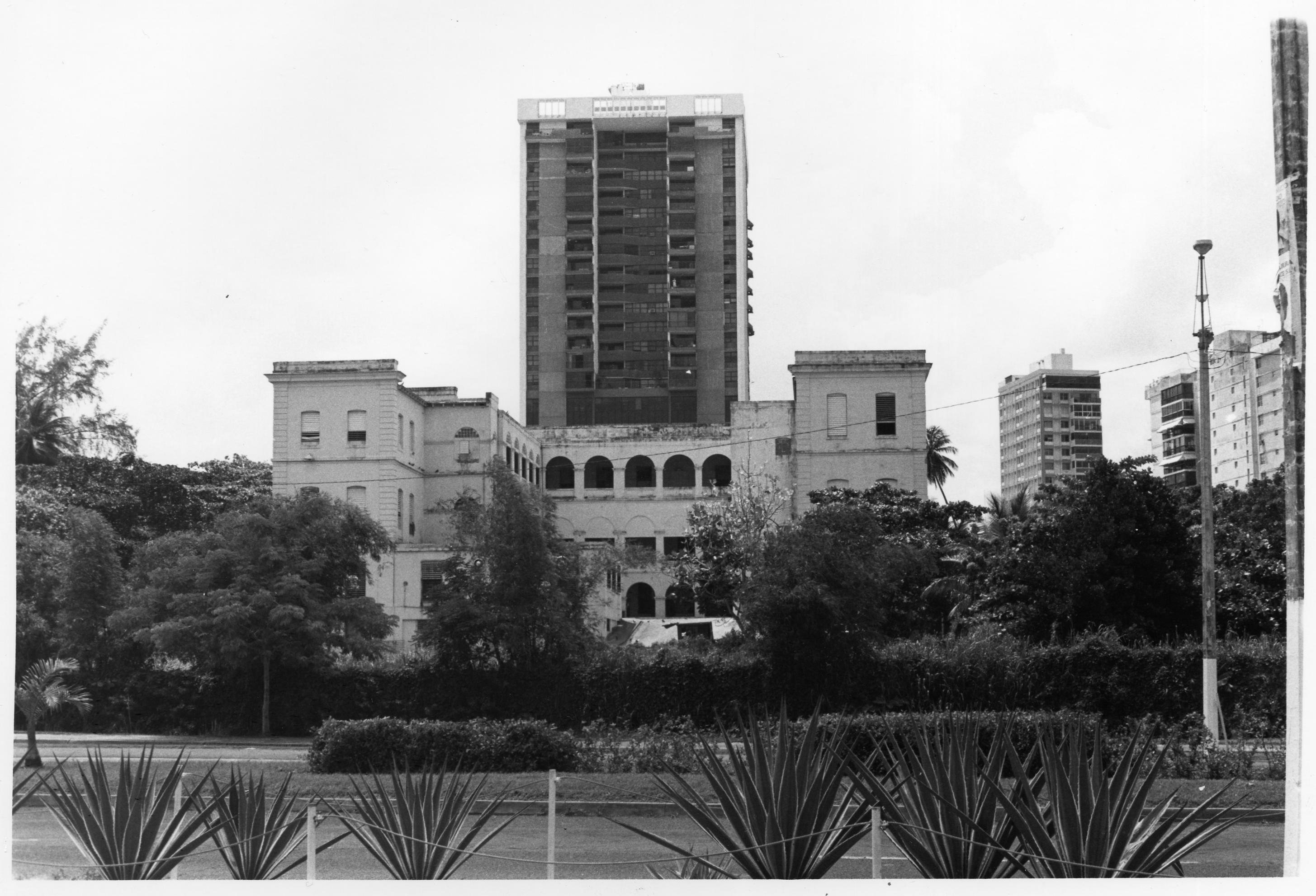 Colegio de las Madres del Sagrado Corazón - 85002908